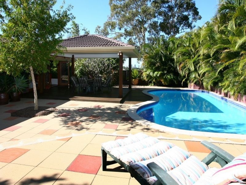 Benowa QLD 4217