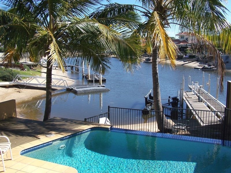 Isle Of Capri QLD 4217