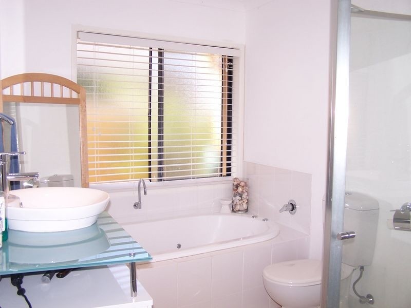 Isle Of Capri QLD 4217