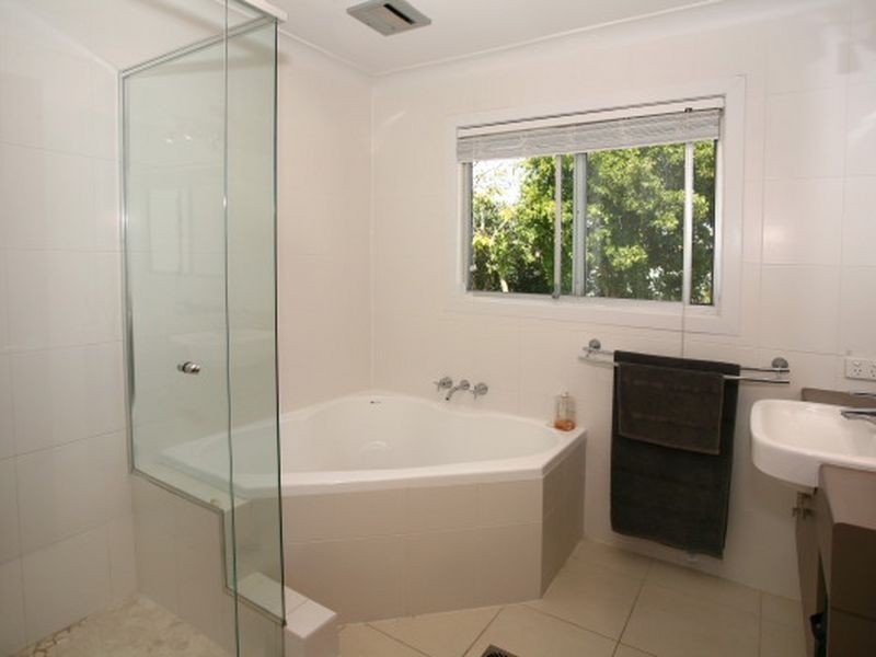 Sorrento QLD 4217
