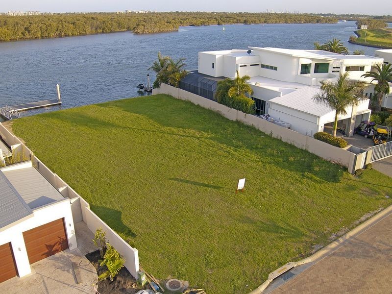 2078 The Circle, Sanctuary Cove QLD 4212