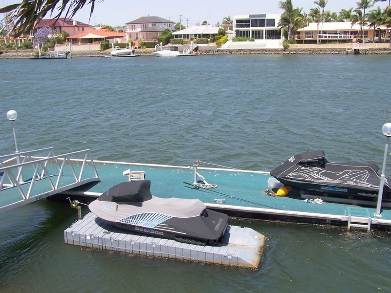 Isle Of Capri QLD 4217