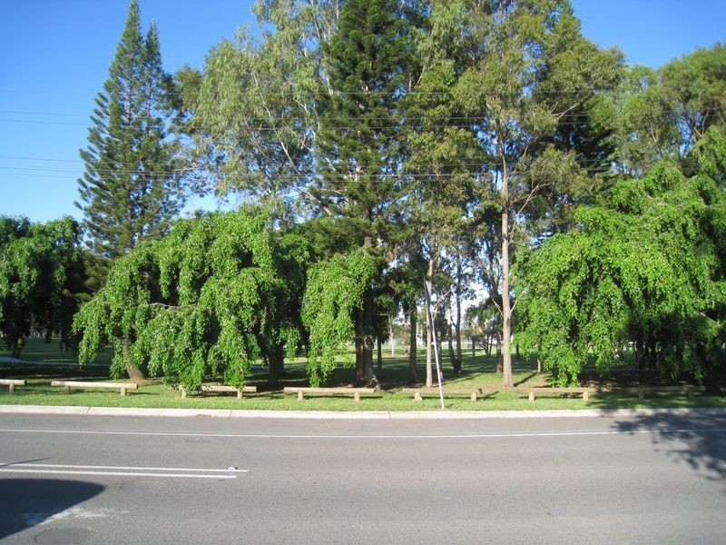 Broadbeach Waters QLD 4218