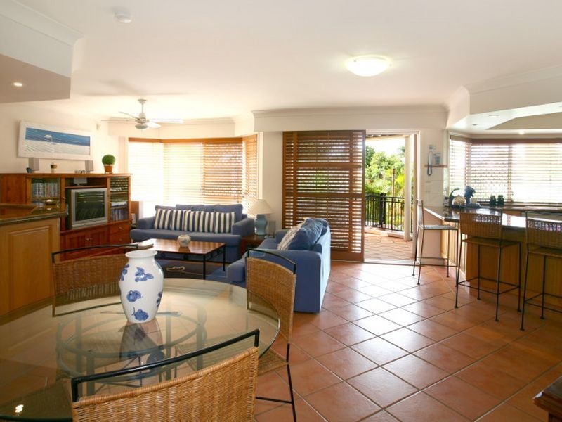 7 Argyle Crescent, Sorrento QLD 4217
