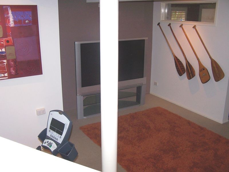 Isle Of Capri QLD 4217