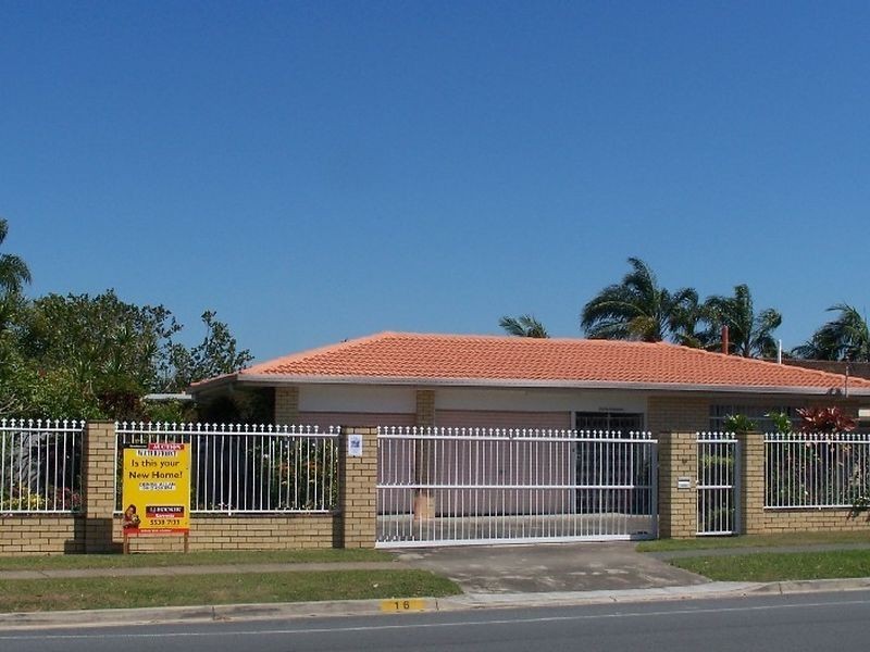 16 Allawah Street, Sorrento QLD 4217
