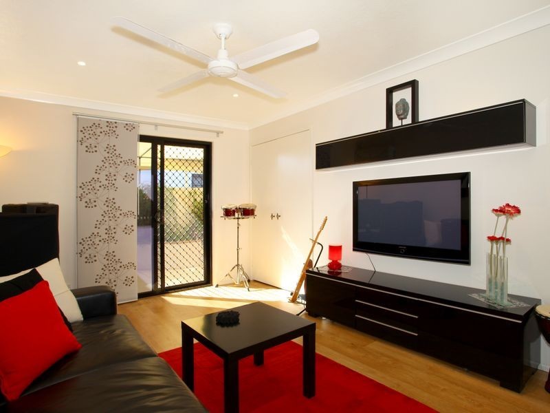 115 Campbell Street, Sorrento QLD 4217