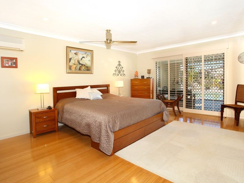 115 Campbell Street, Sorrento QLD 4217
