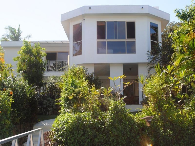 38 Gibraltar Drive, Isle Of Capri QLD 4217