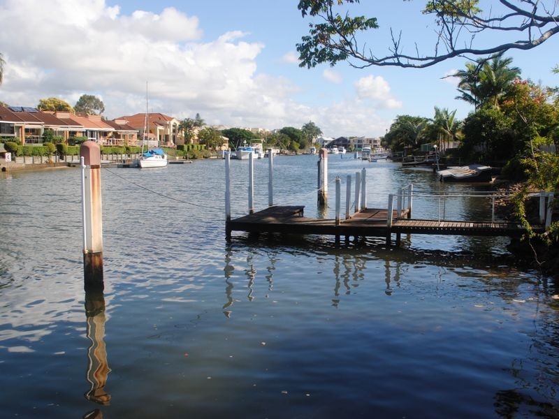 38 Gibraltar Drive, Isle Of Capri QLD 4217