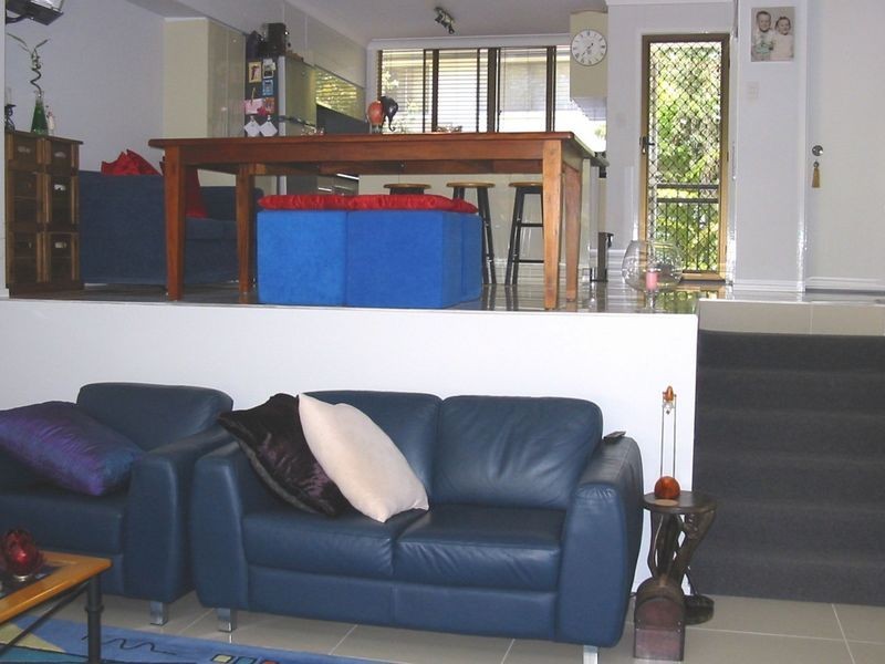 26/7 Campbell Street, Sorrento QLD 4217