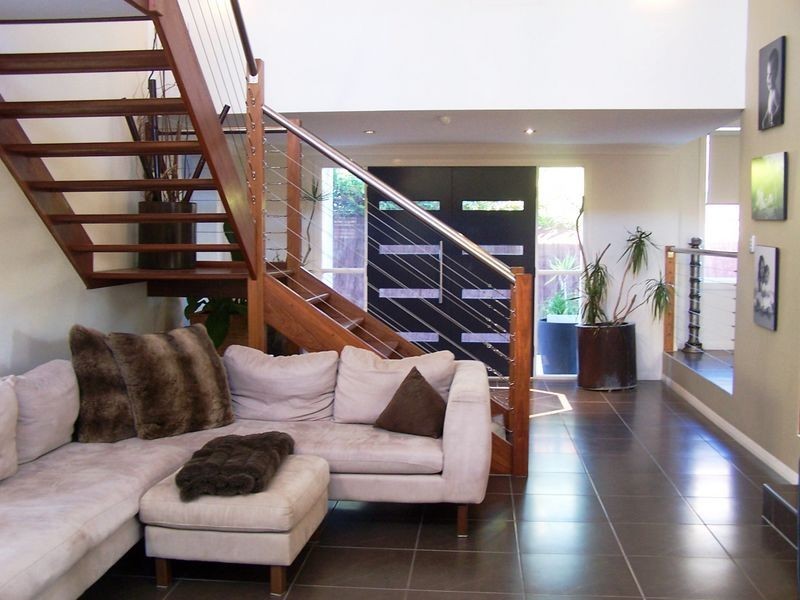 35 Amalfi Drive, Isle Of Capri QLD 4217