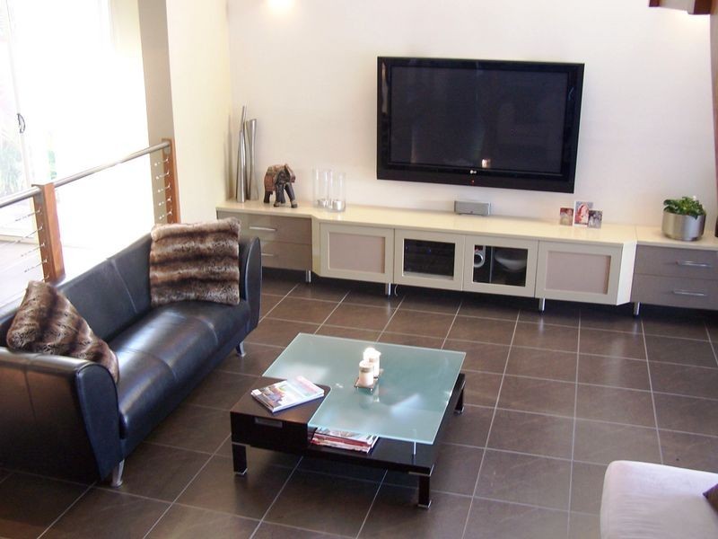 35 Amalfi Drive, Isle Of Capri QLD 4217