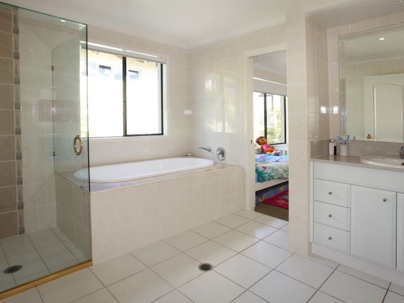 Benowa QLD 4217