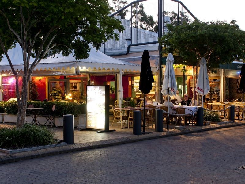 2271 Banksia Lakes Drive, Sanctuary Cove QLD 4212