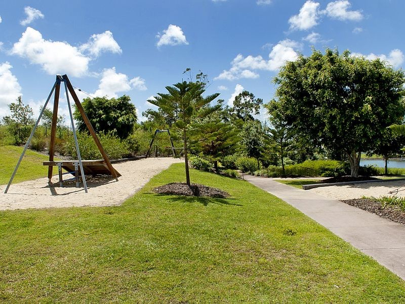 2271 Banksia Lakes Drive, Sanctuary Cove QLD 4212