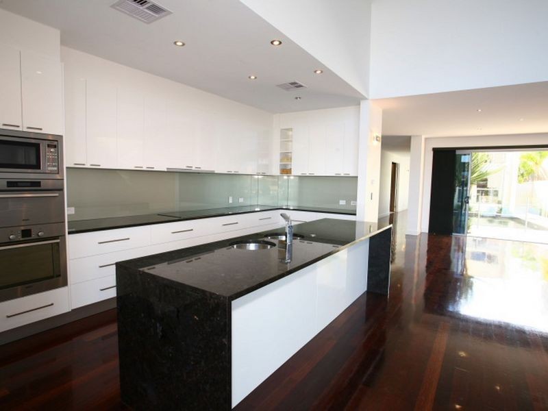 Sorrento QLD 4217