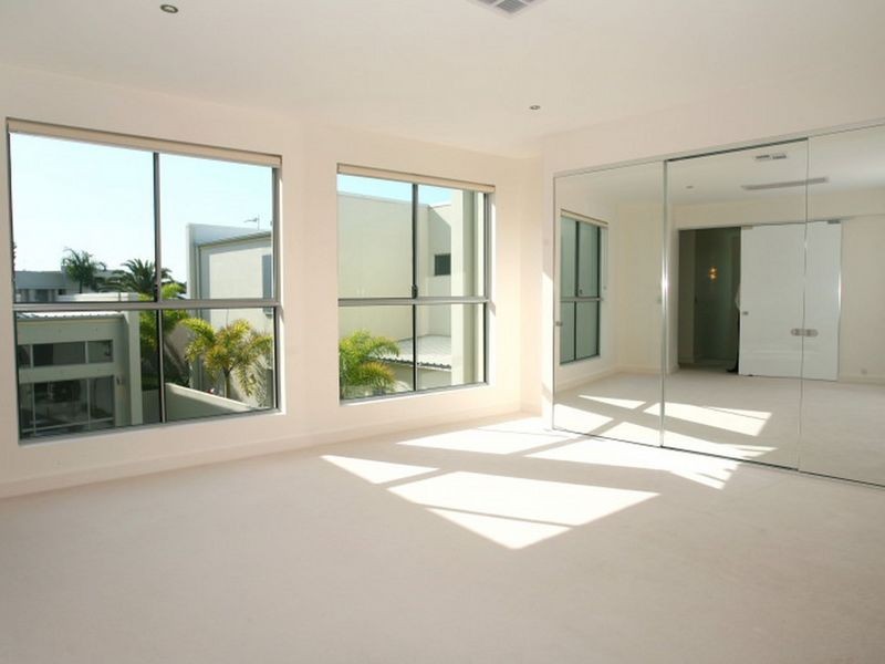 Sorrento QLD 4217