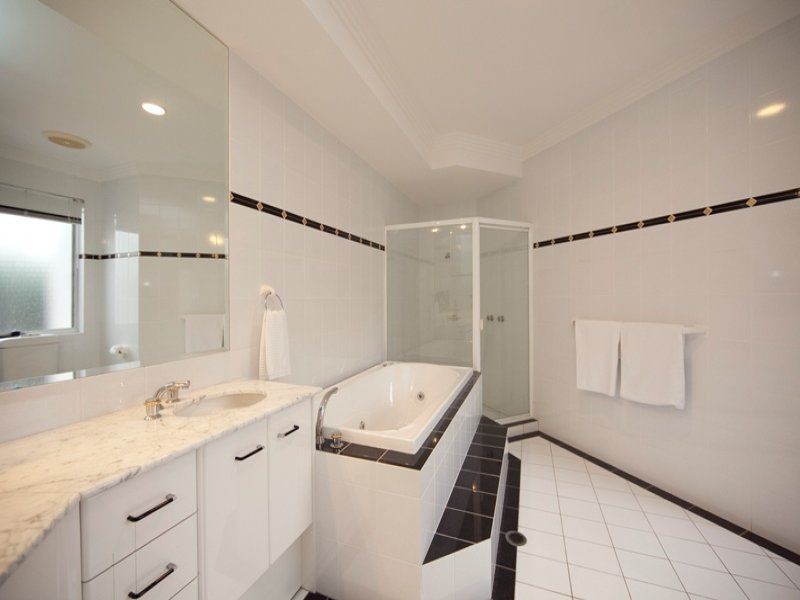 5701 Anchorage Terrace, Sanctuary Cove QLD 4212