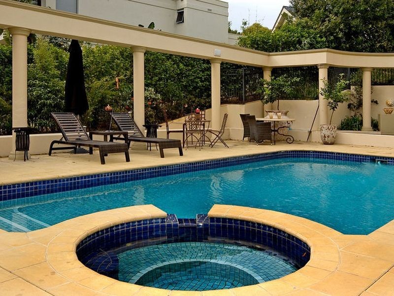 7006 Riverview Cres, Sanctuary Cove QLD 4212