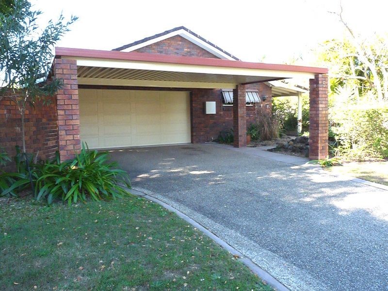 5 Jaguar Drive, Bundall QLD 4217