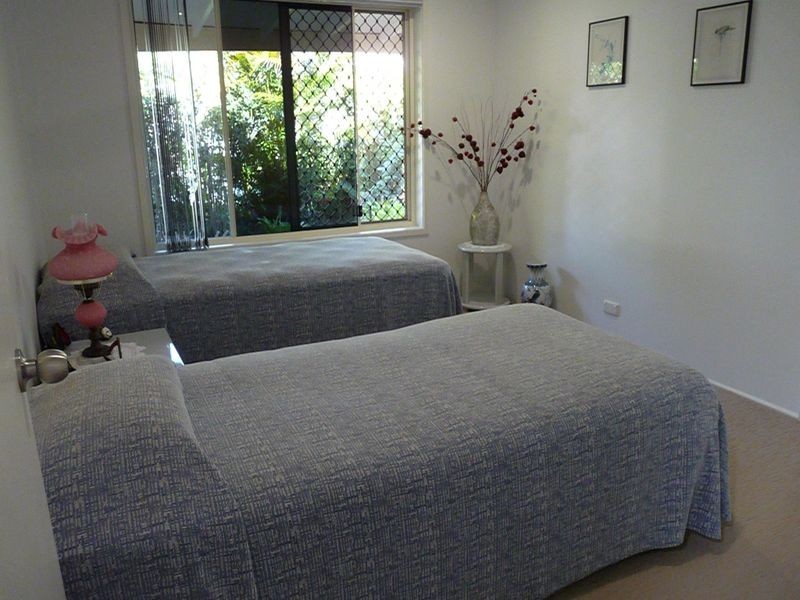 5 Jaguar Drive, Bundall QLD 4217