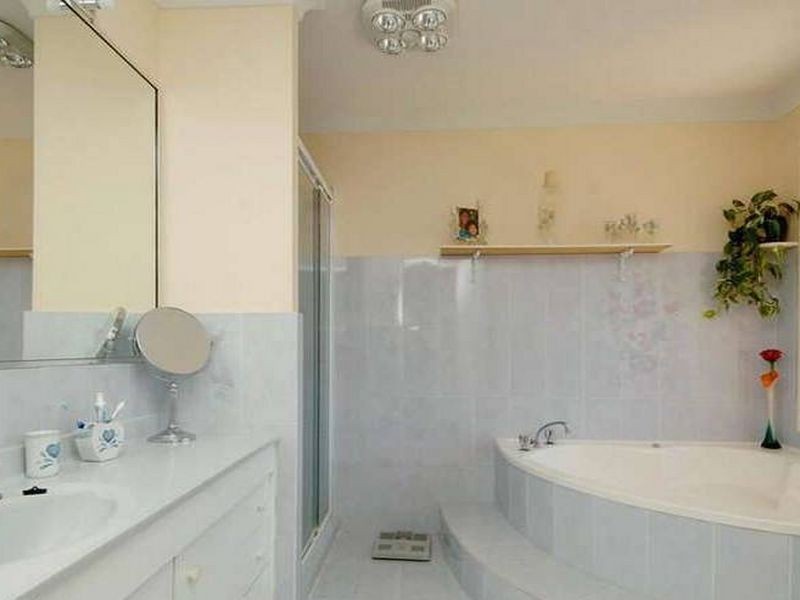 68 Manly Drive, Robina QLD 4226