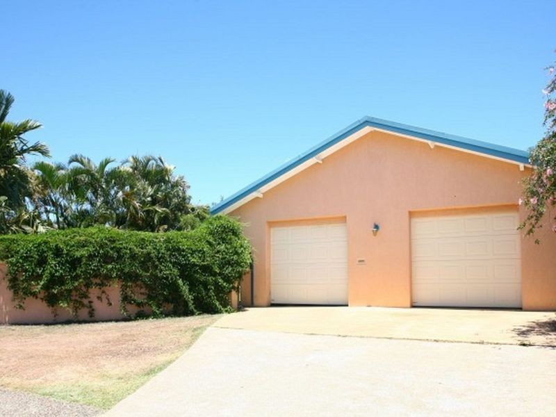 94 Campbell Street, Sorrento QLD 4217