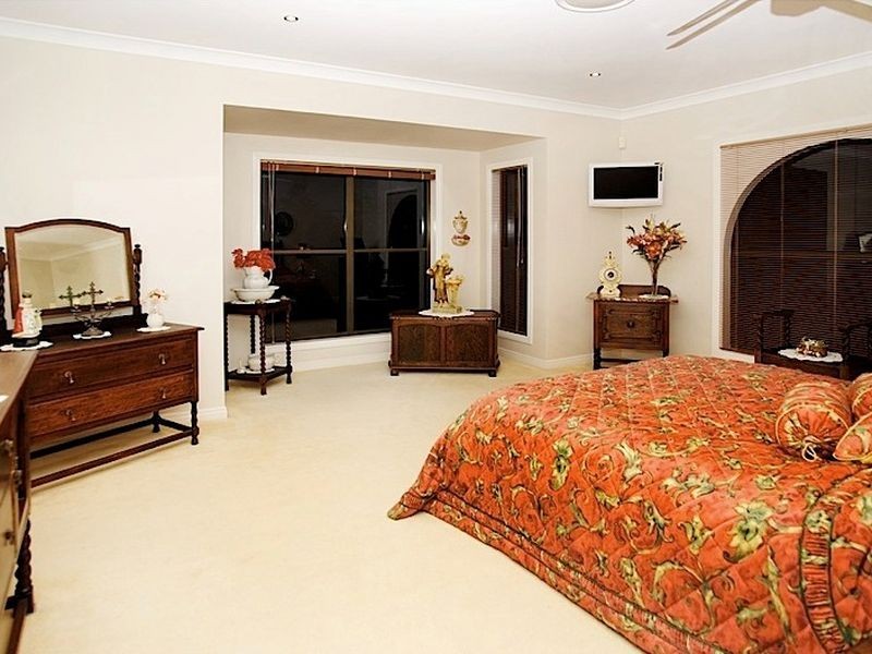 4843 The Parkway, Sanctuary Cove QLD 4212