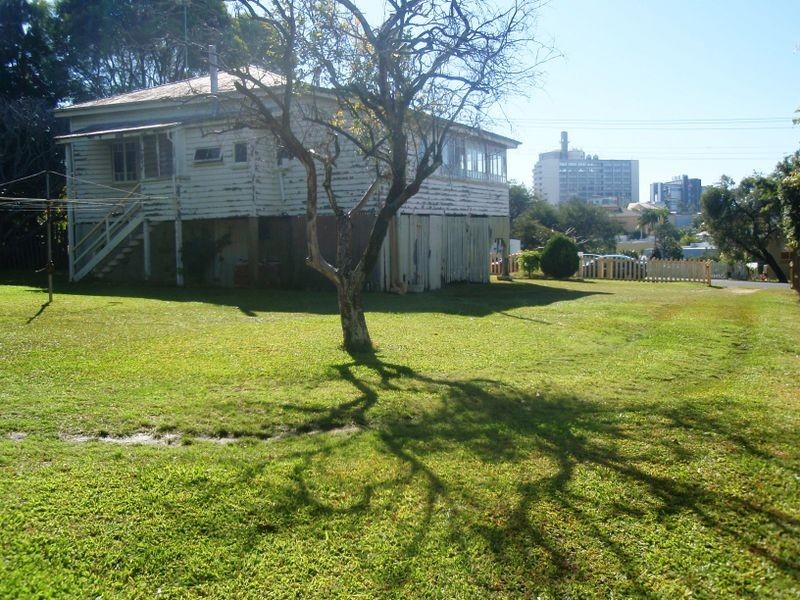 22 Minnie Street, Southport QLD 4215