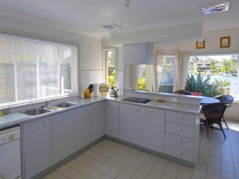 5338 Marine Drive North, Sanctuary Cove QLD 4212