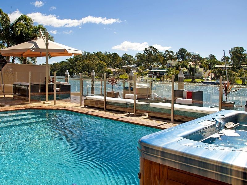 5334 Marine Drive North, Sanctuary Cove QLD 4212