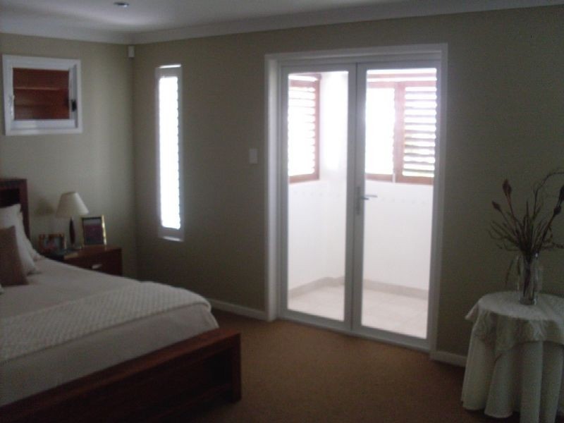 7 St Moritz Terrace, Sorrento QLD 4217