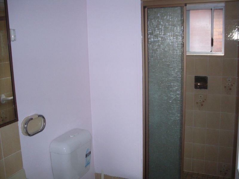 4/25 Hooker Boulevard, Broadbeach Waters QLD 4218