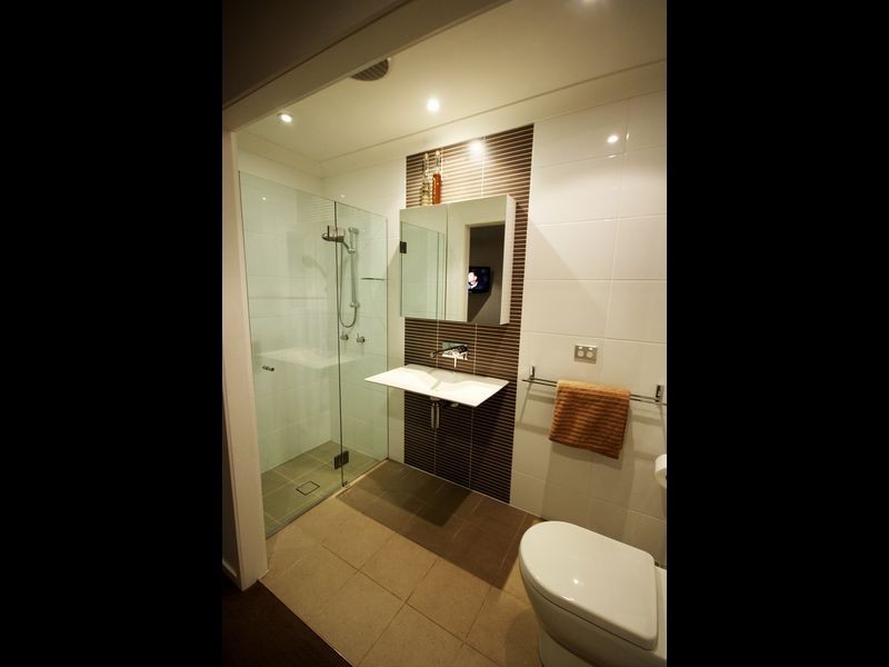 12 Balmoral Avenue, Sorrento QLD 4217