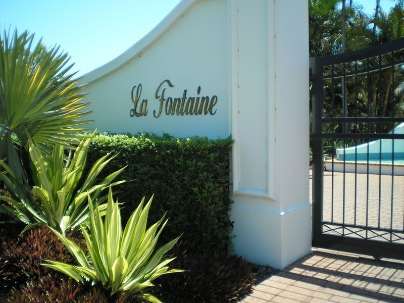 8/70 Marbella Drive, Benowa QLD 4217