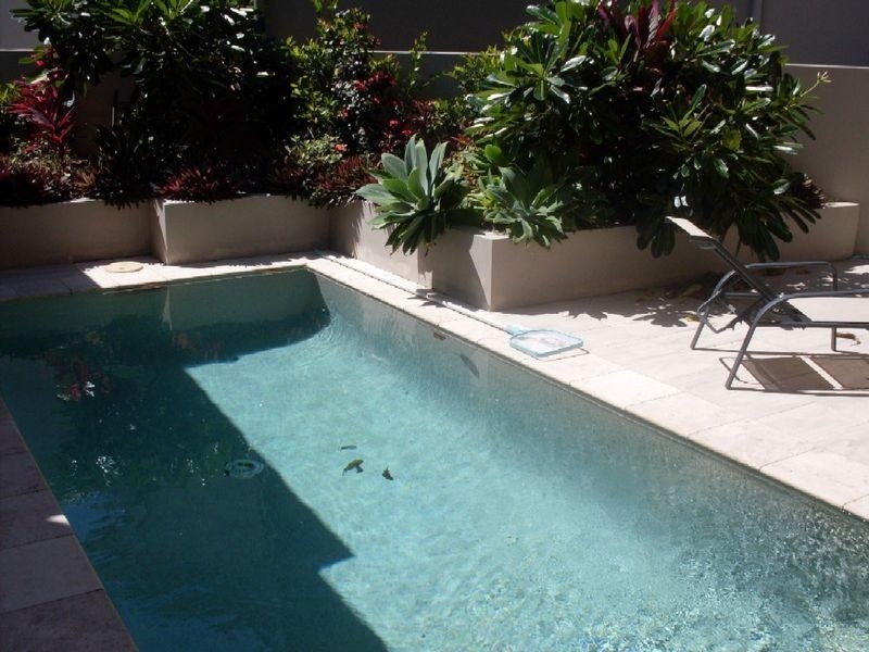 5026 Emerald Island Drive, Carrara QLD 4211