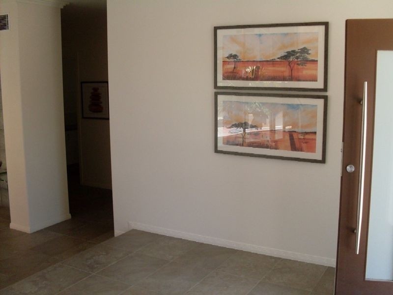 5026 Emerald Island Drive, Carrara QLD 4211