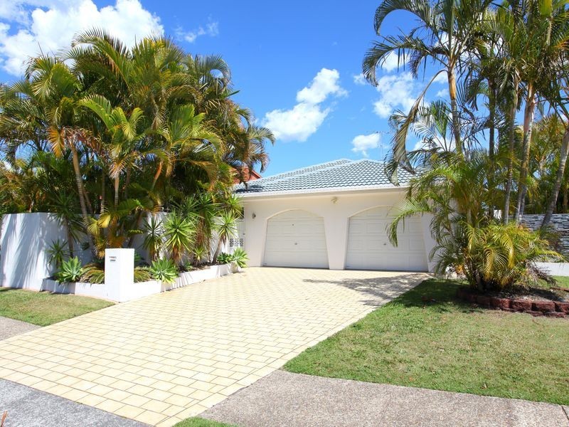 49 Boomerang Crescent, Sorrento QLD 4217