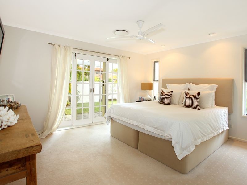 49 Boomerang Crescent, Sorrento QLD 4217