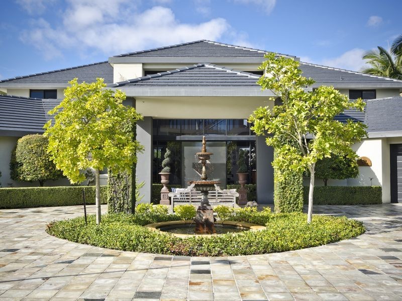 31 Campbell Street, Sorrento QLD 4217