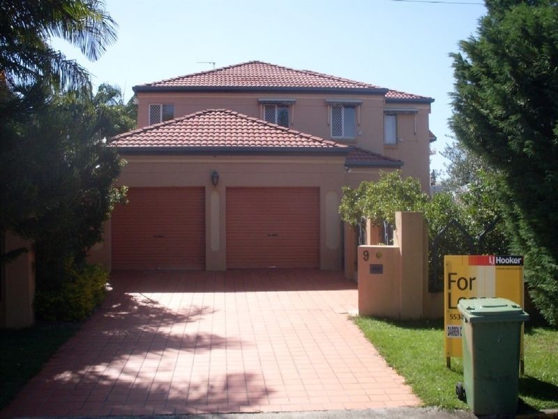 9 York Street, Southport QLD 4215