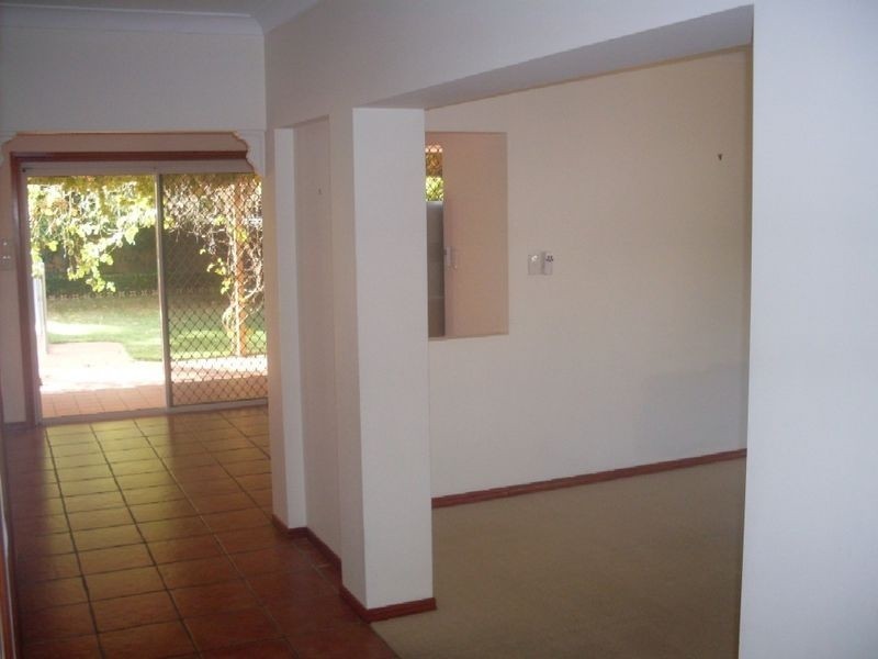 9 York Street, Southport QLD 4215