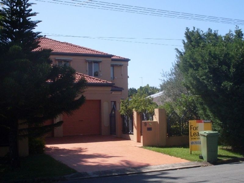 9 York Street, Southport QLD 4215