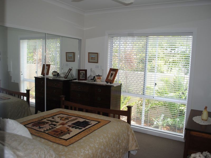 45 The Quay Surfers Waters Cotlew St East, Southport QLD 4215