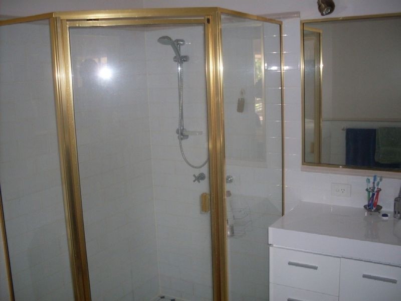 21 Montevideo Drive, Clear Island Waters QLD 4226