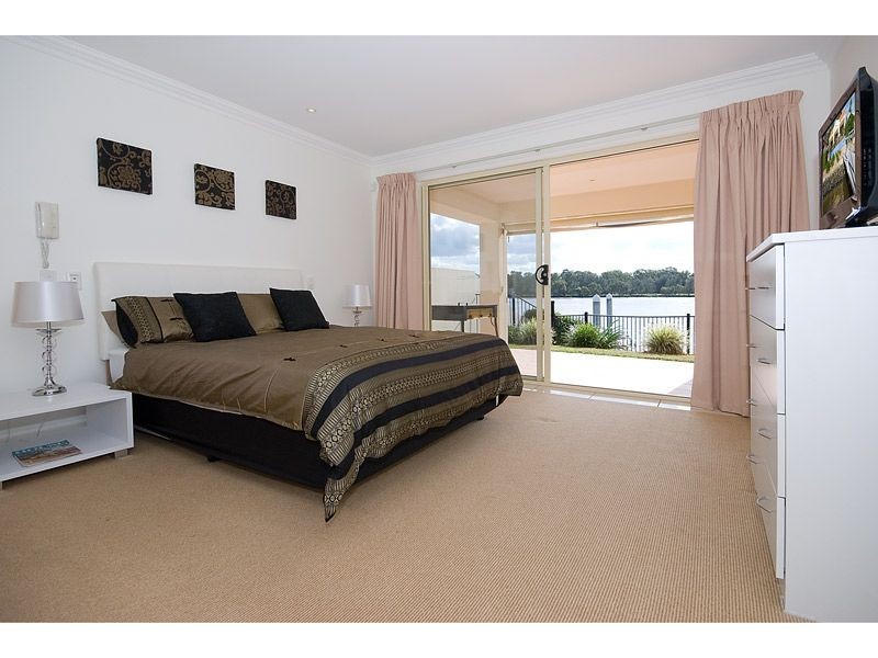 5266 Marine Drive North, Sanctuary Cove QLD 4212