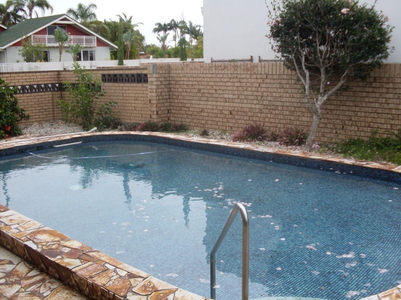 147 Campbell Street, Sorrento QLD 4217