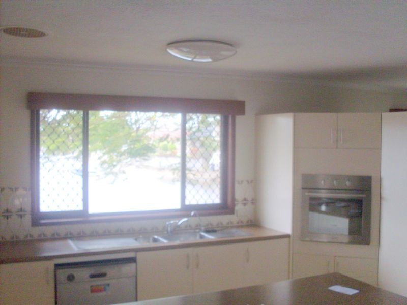 147 Campbell Street, Sorrento QLD 4217