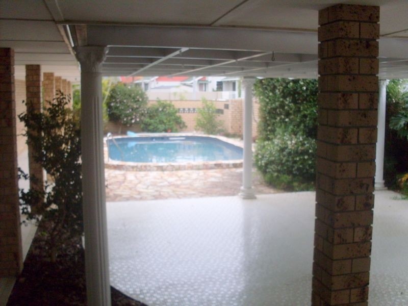 147 Campbell Street, Sorrento QLD 4217